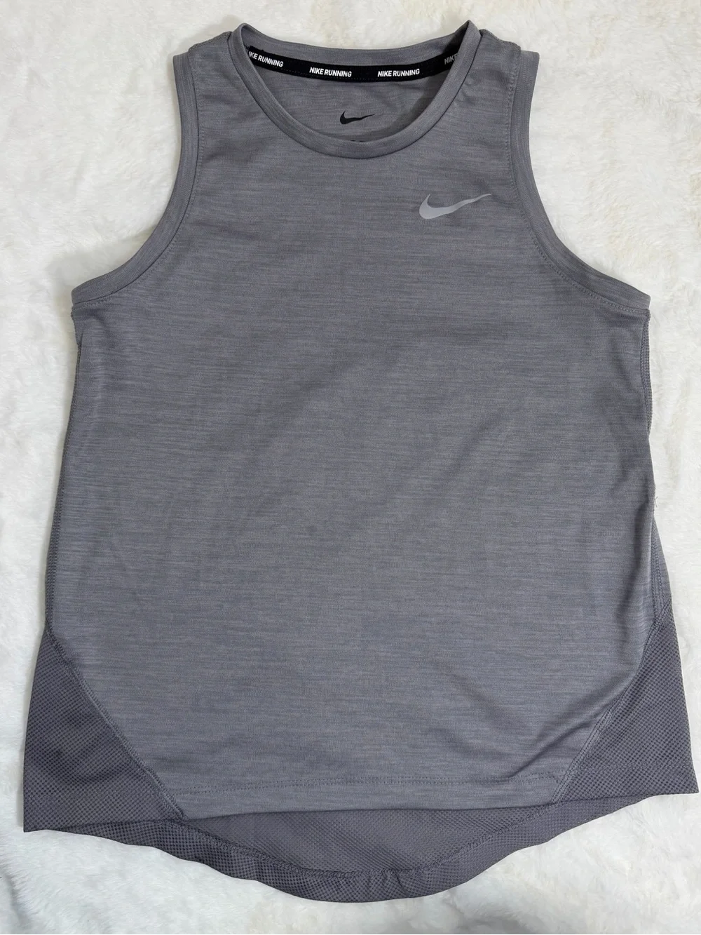 Nike Running Dri-FIT Gray Tank Top Mesh Panel Sleeveless Women’s XS AJ8102
